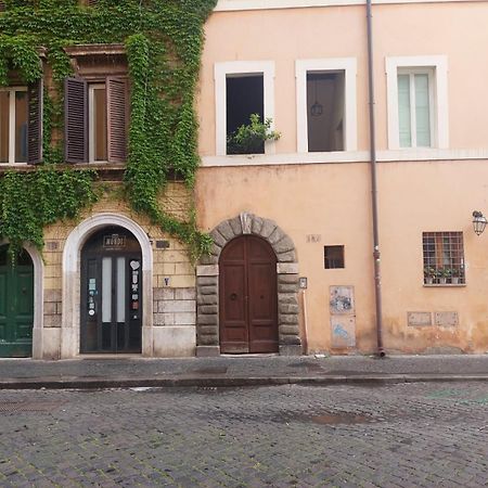 Borgo Pio 182 Vatican Suite Рим Экстерьер фото